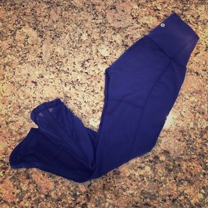 Lulu Lemon detailed crops